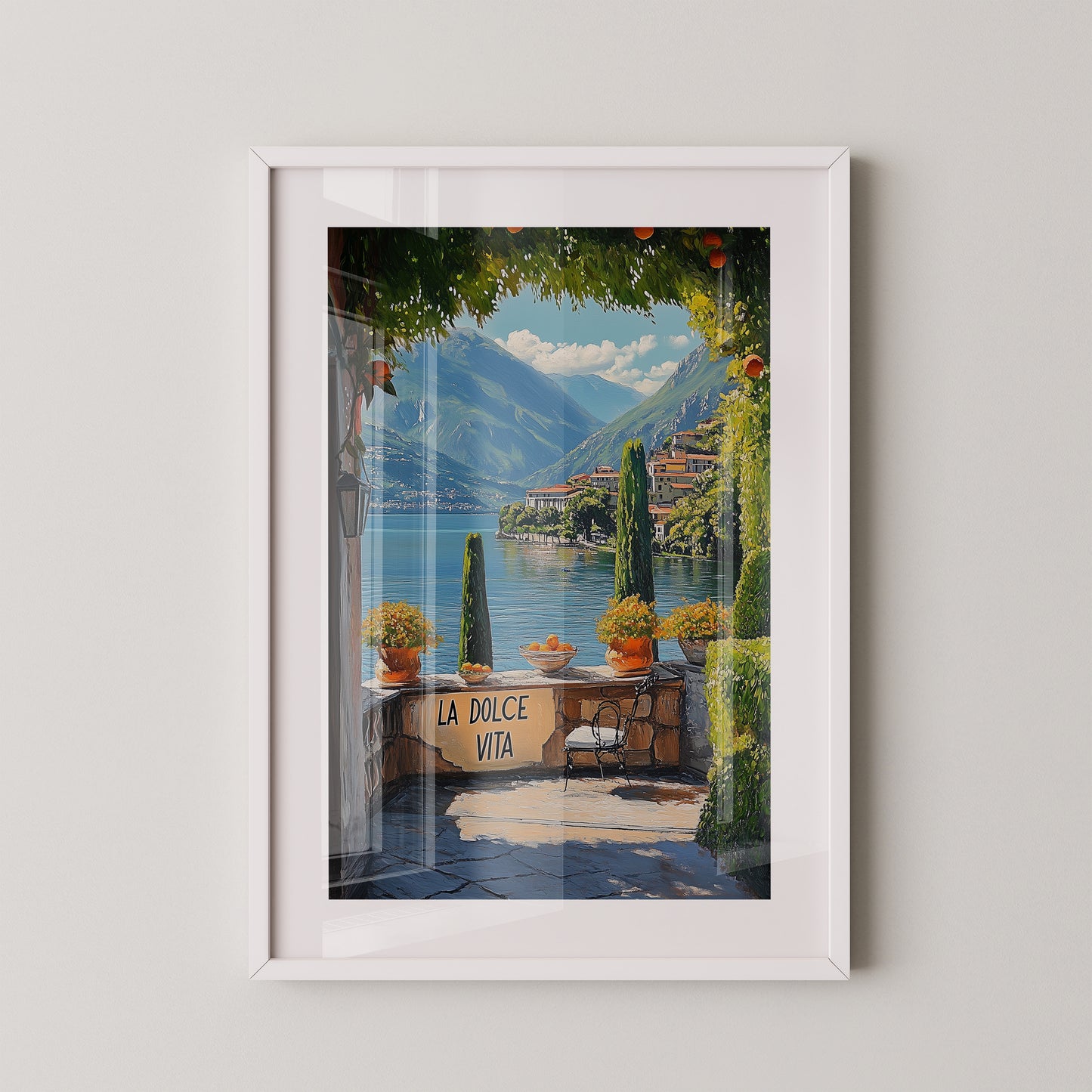 Italienisches Seepanorama lebendig