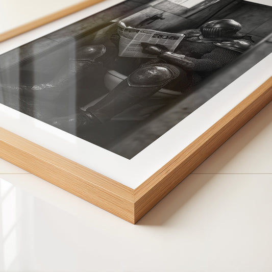 Ritter Rüstung Zeitungsklo S/W