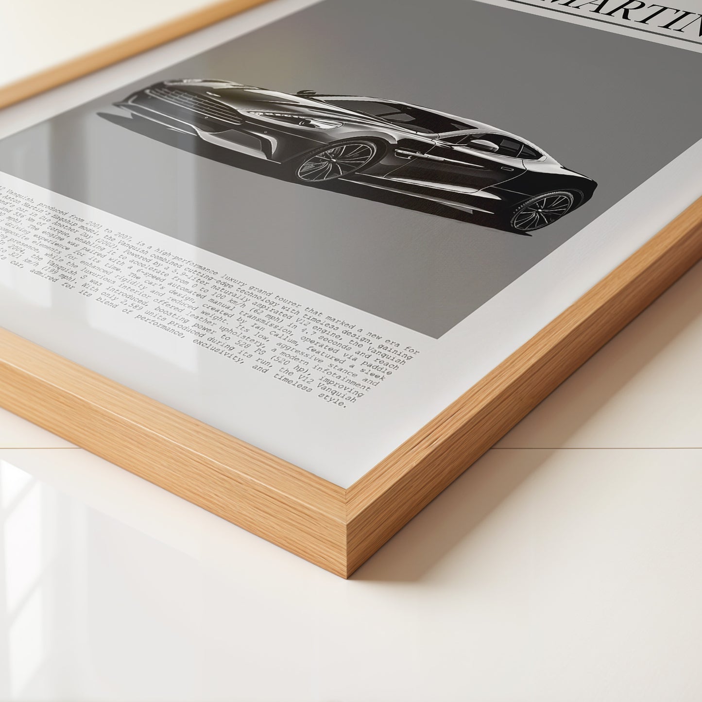 Aston Martin V12 elegant schwarz