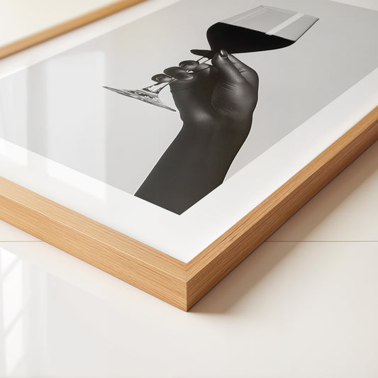 Weinglas Hand Schwarzweiß