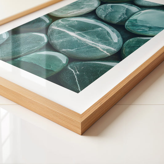 Grüne Edelsteine glänzend