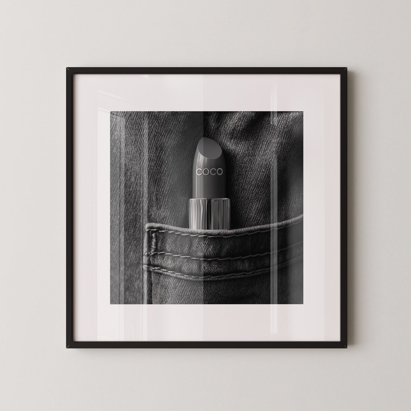 Coco Lippenstift Jeans Tasche