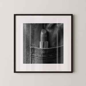 Coco Lippenstift Jeans Tasche