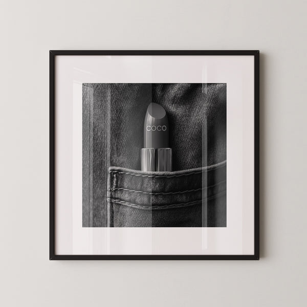 Coco Lippenstift Jeans Tasche