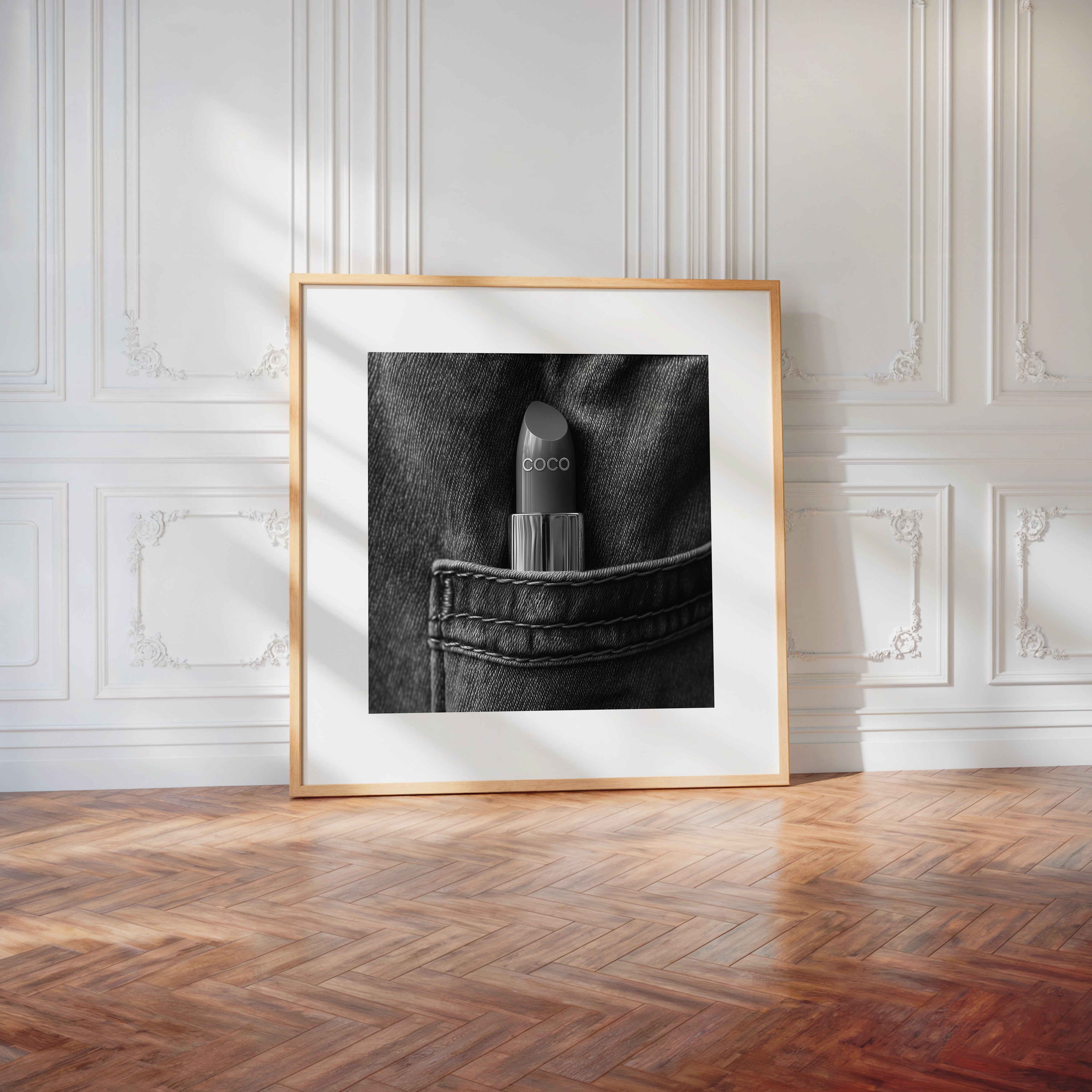 Coco Lippenstift Jeans Tasche