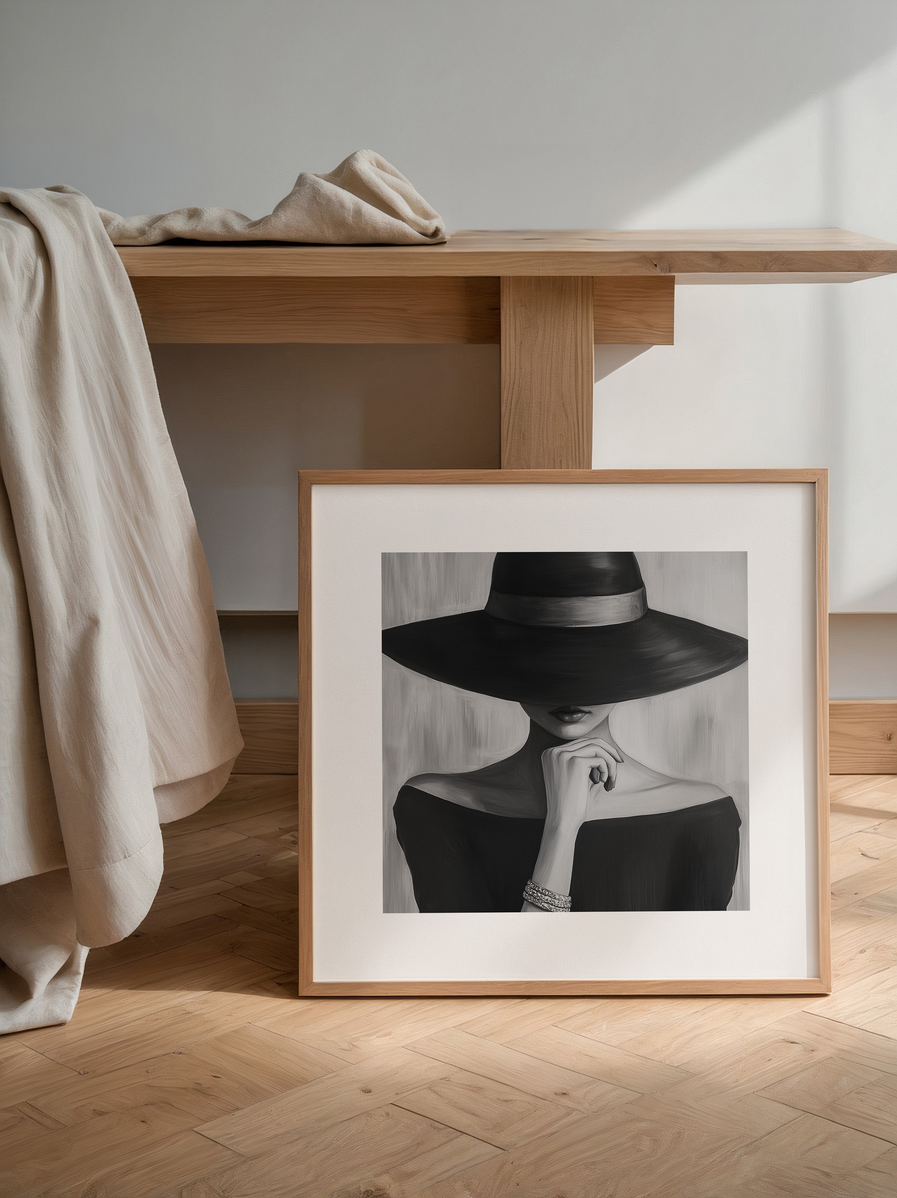 Frau mit Hut Schwarzweiß-Ästhetik