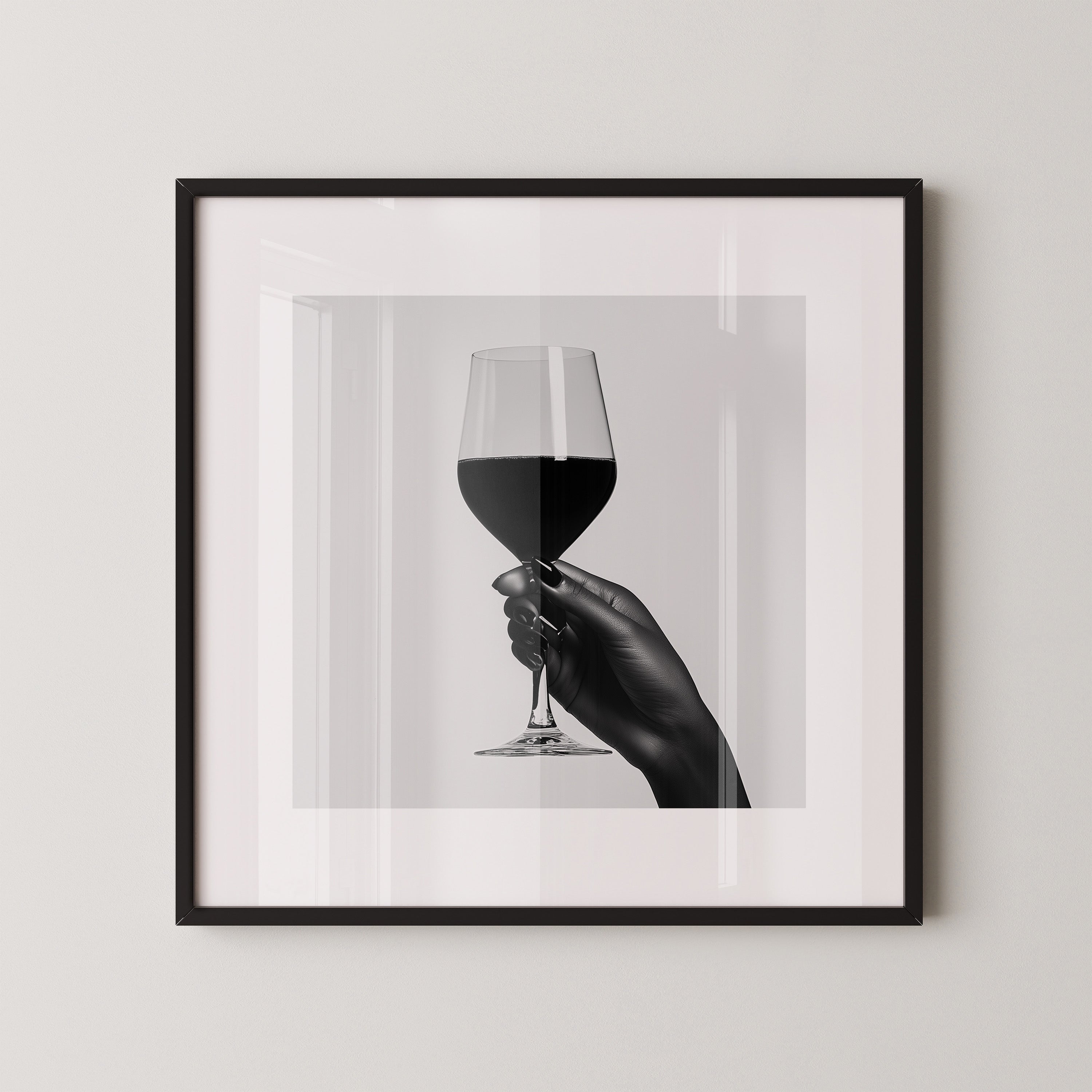 Weinglas Hand schwarzweiß