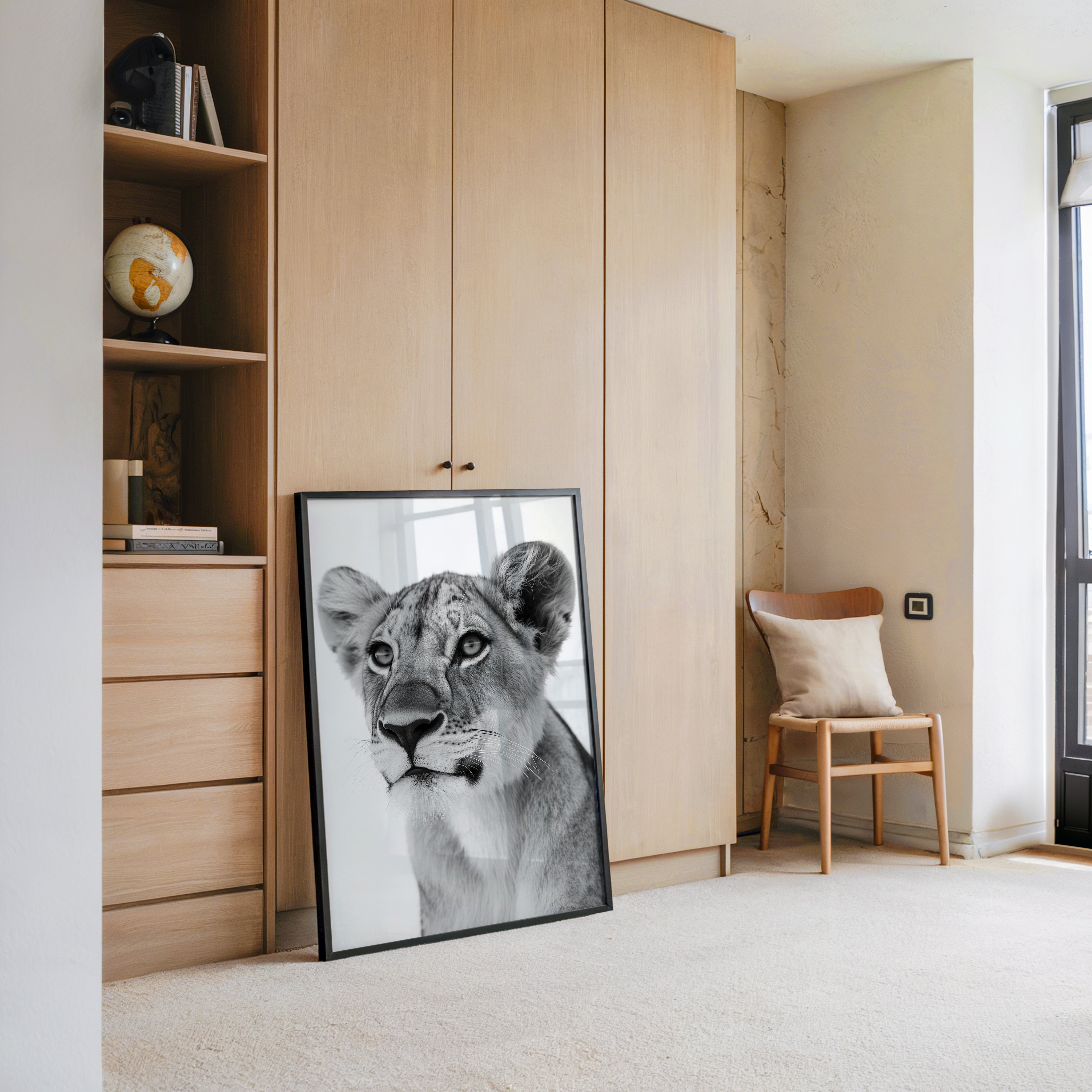 Löwenjunges Schwarzweiß Nahaufnahme