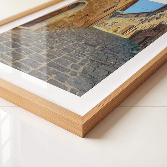 Mittelalter Gasse sonnig