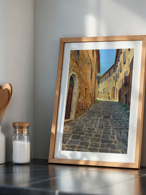 Mittelalter Gasse sonnig
