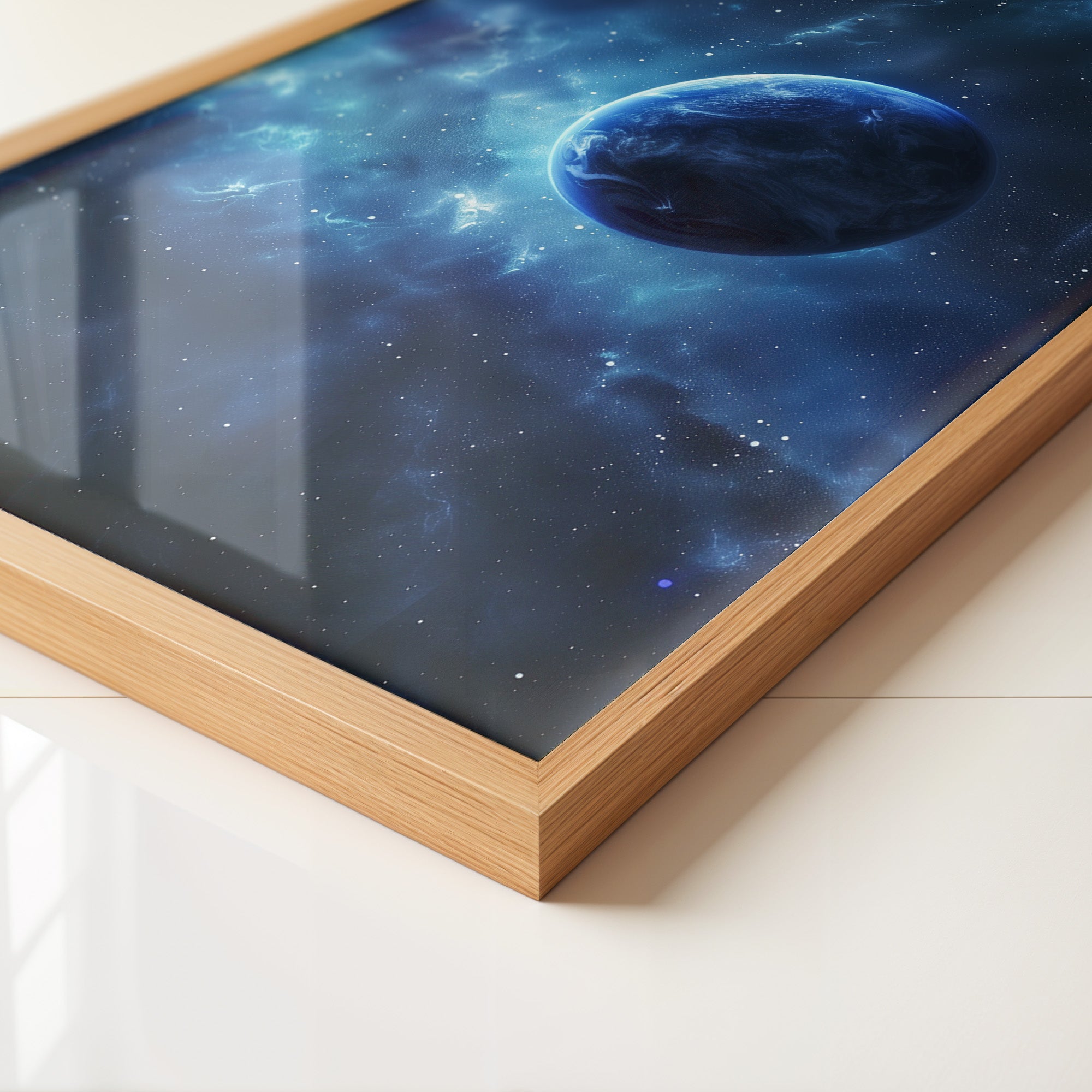 Blauer Planet im leuchtenden Universum