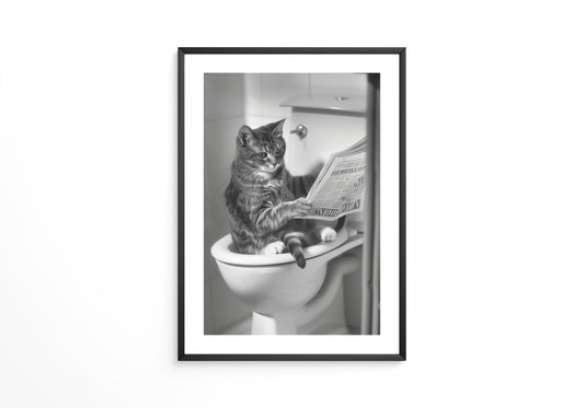 Zeitungslesende Katze S/W