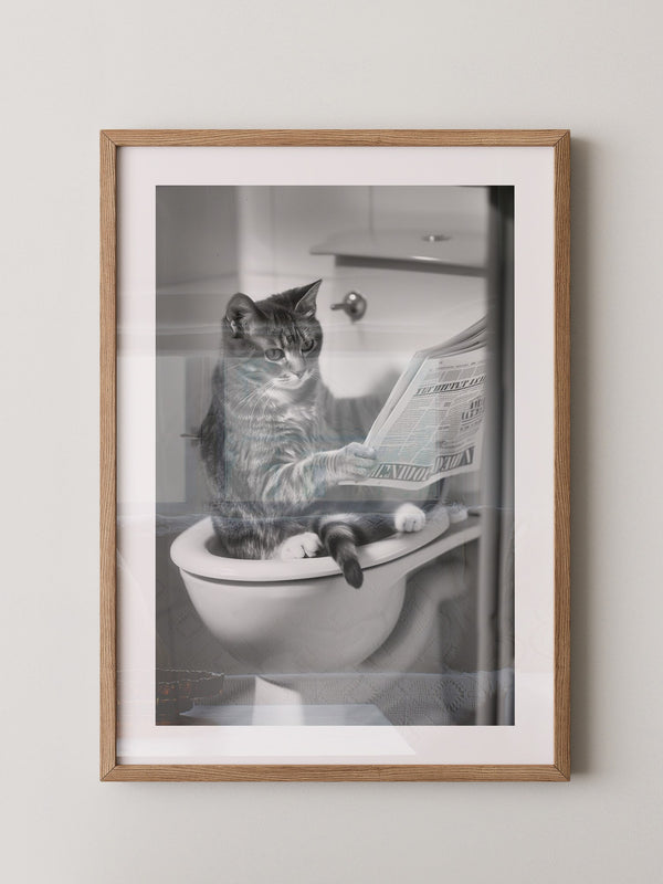 Zeitungslesende Katze S/W