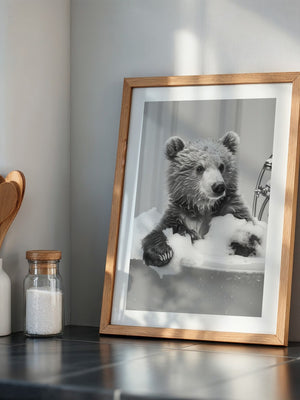 Bärenjunges Schaumbad Schwarzweiß