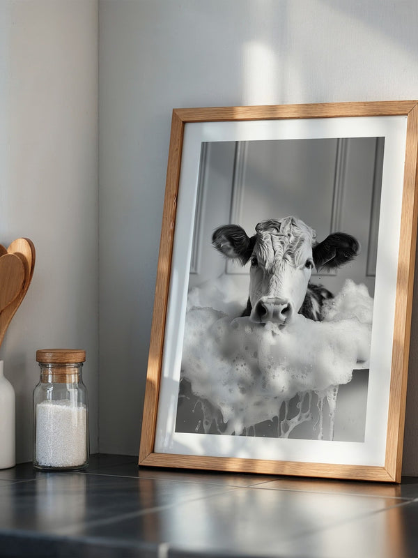 Kuh Schaumbad Schwarzweiß