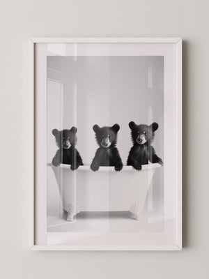 Bärenbabys Badewanne Schwarzweiß