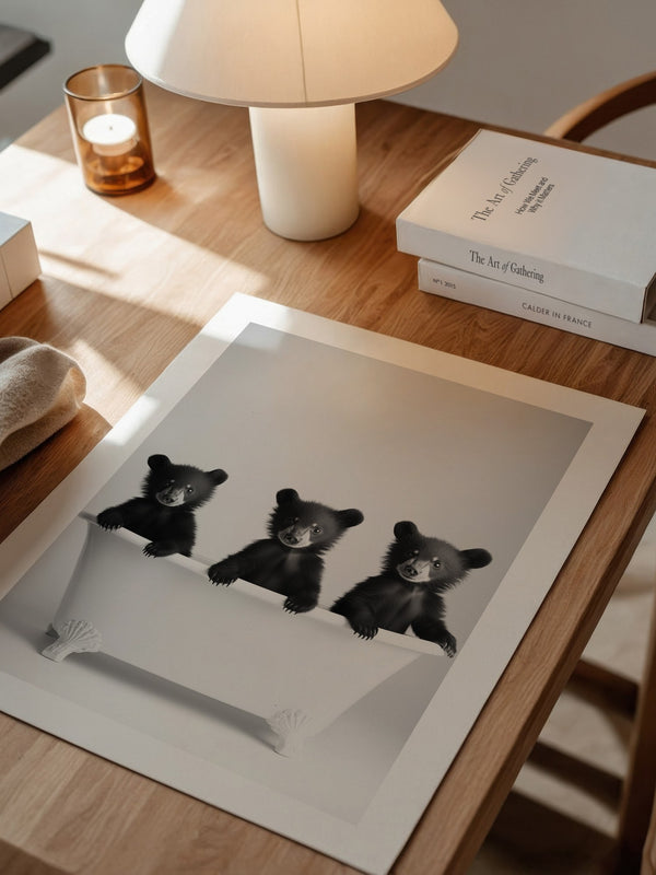 Bärenbabys Badewanne Schwarzweiß