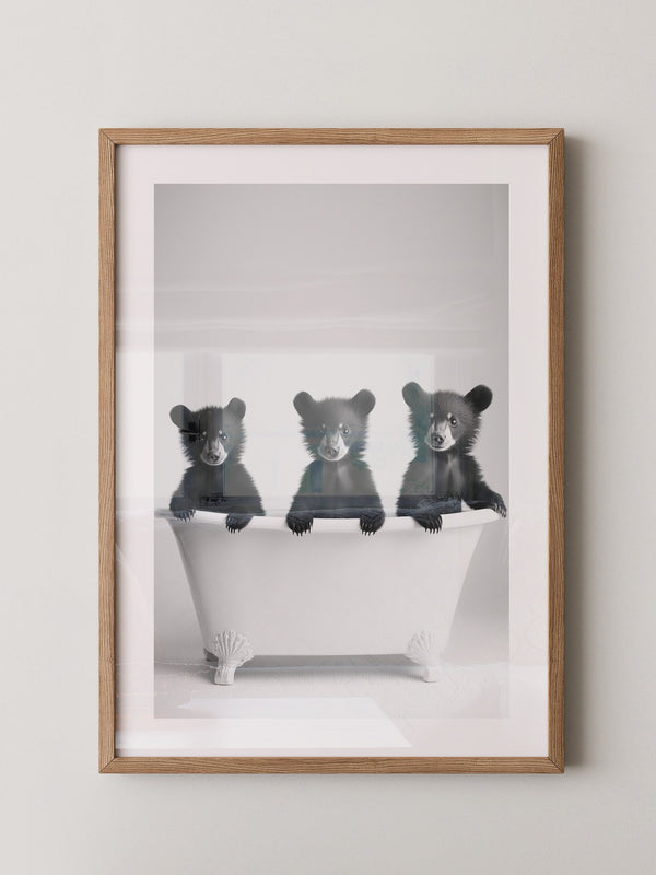 Bärenbabys Badewanne Schwarzweiß