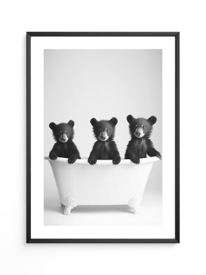 Bärenbabys Badewanne Schwarzweiß