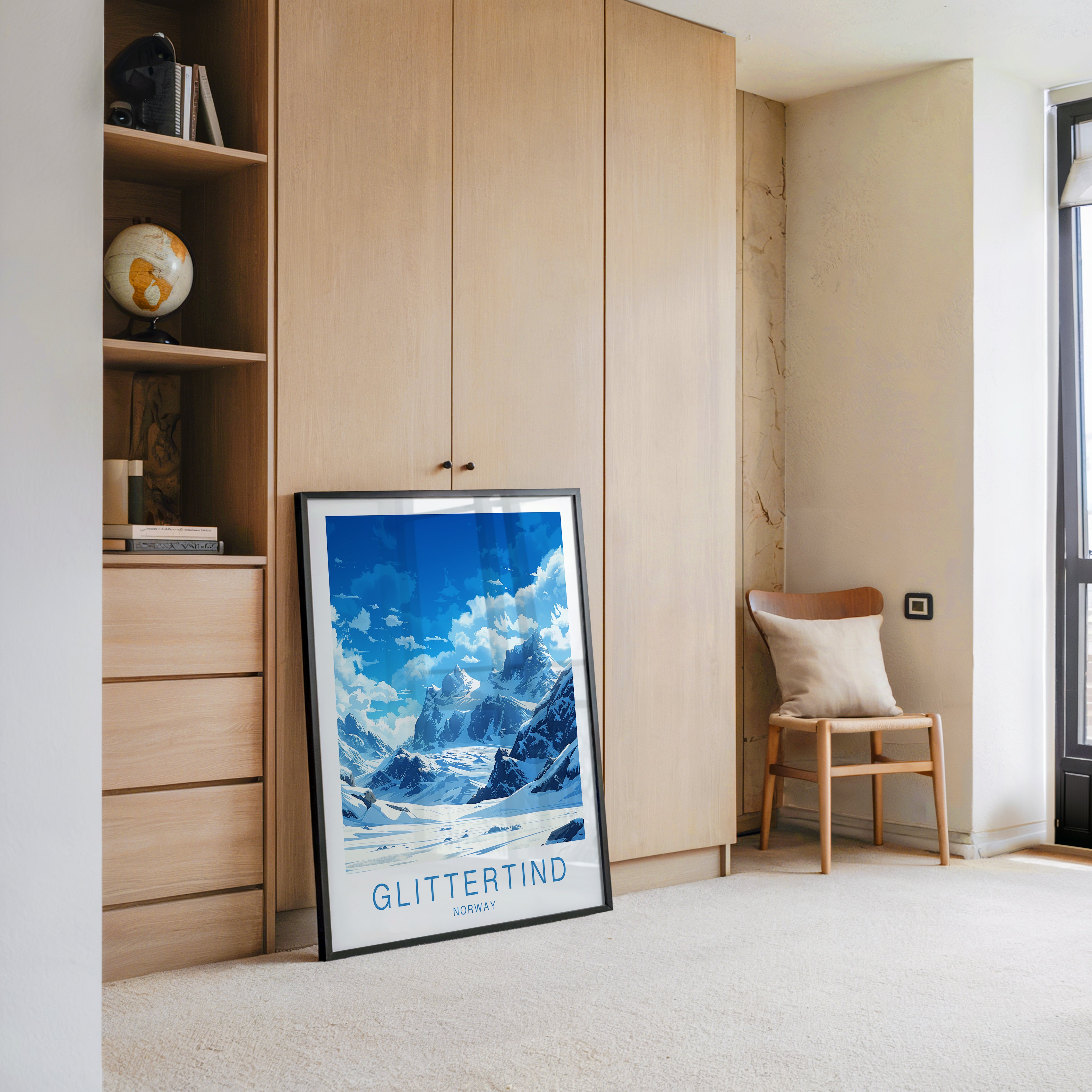 Schneebedeckte Berge in Blau