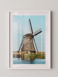 Windmühle Landschaft Pastellblau