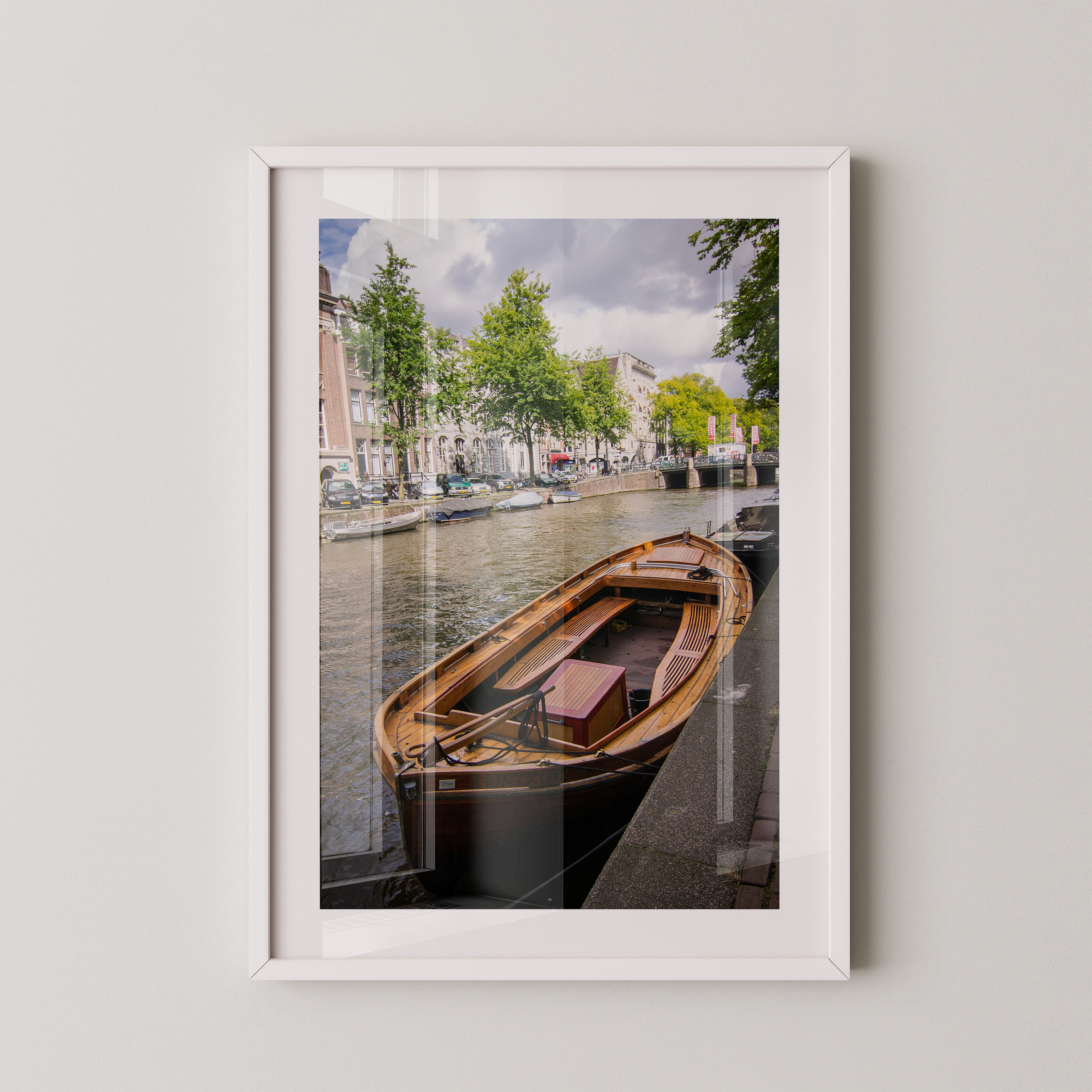 Holzboot Kanalansicht Amsterdam