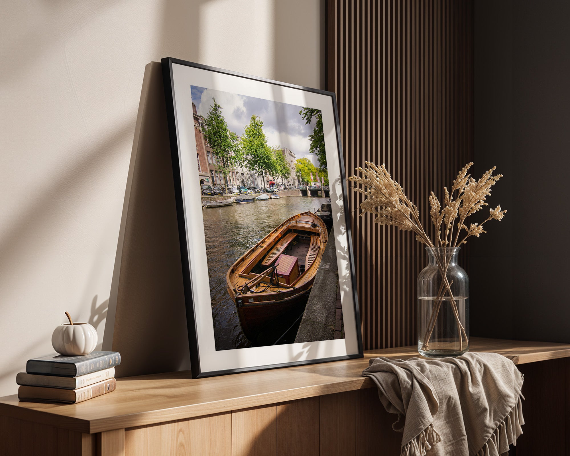 Holzboot Kanalansicht Amsterdam