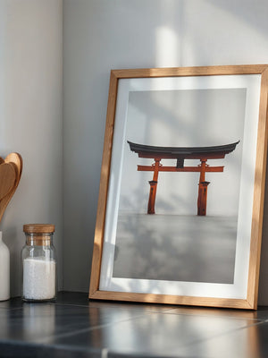 Torii im Nebel Meer