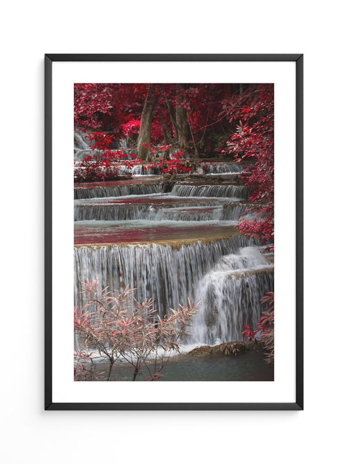 Wasserfall Rote Blätter