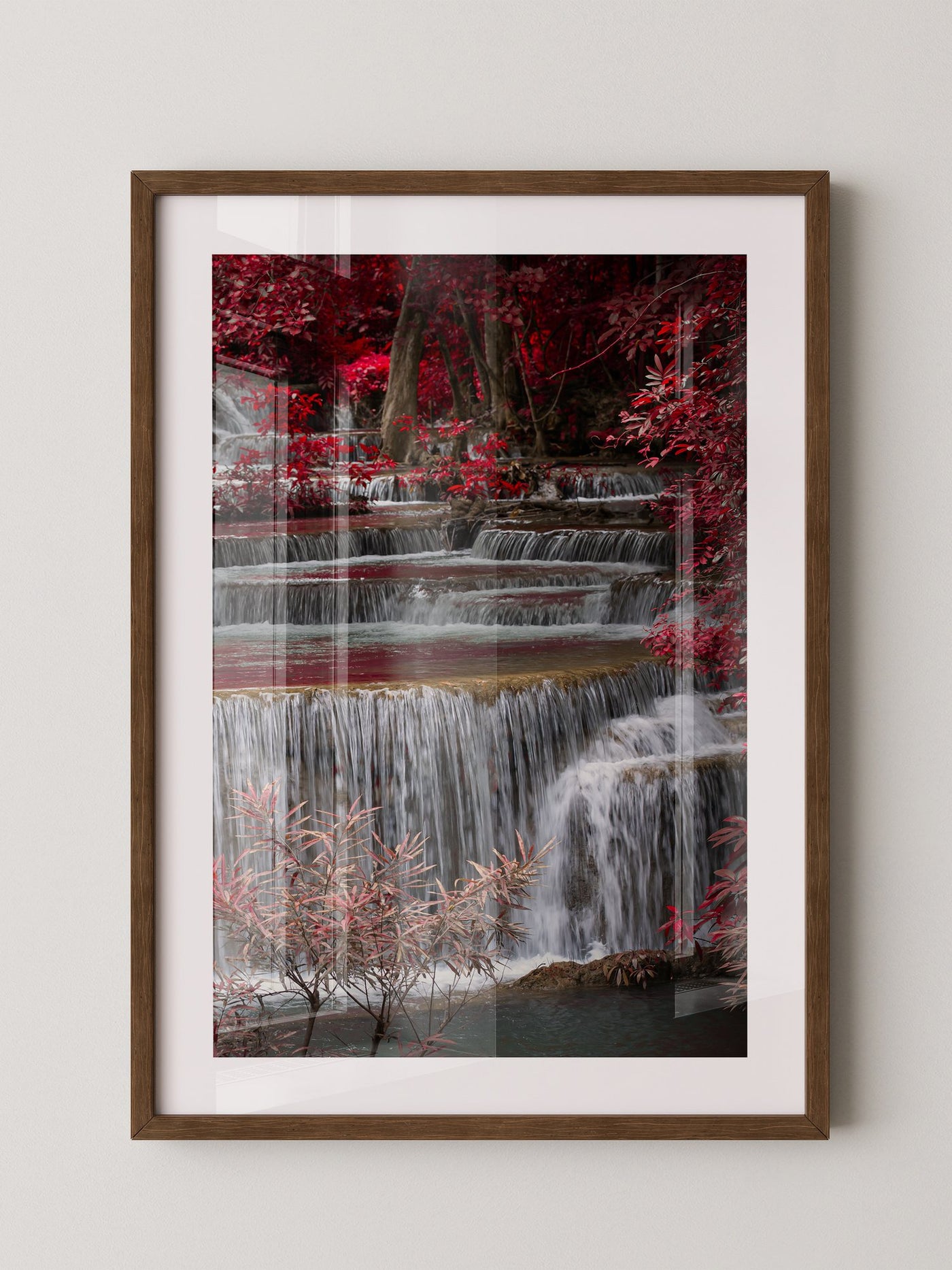 Wasserfall Rote Blätter