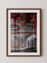 Wasserfall Rote Blätter