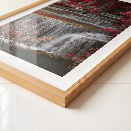 Wasserfall Rote Blätter