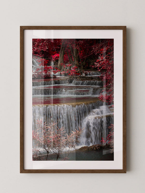 Wasserfall Rote Blätter