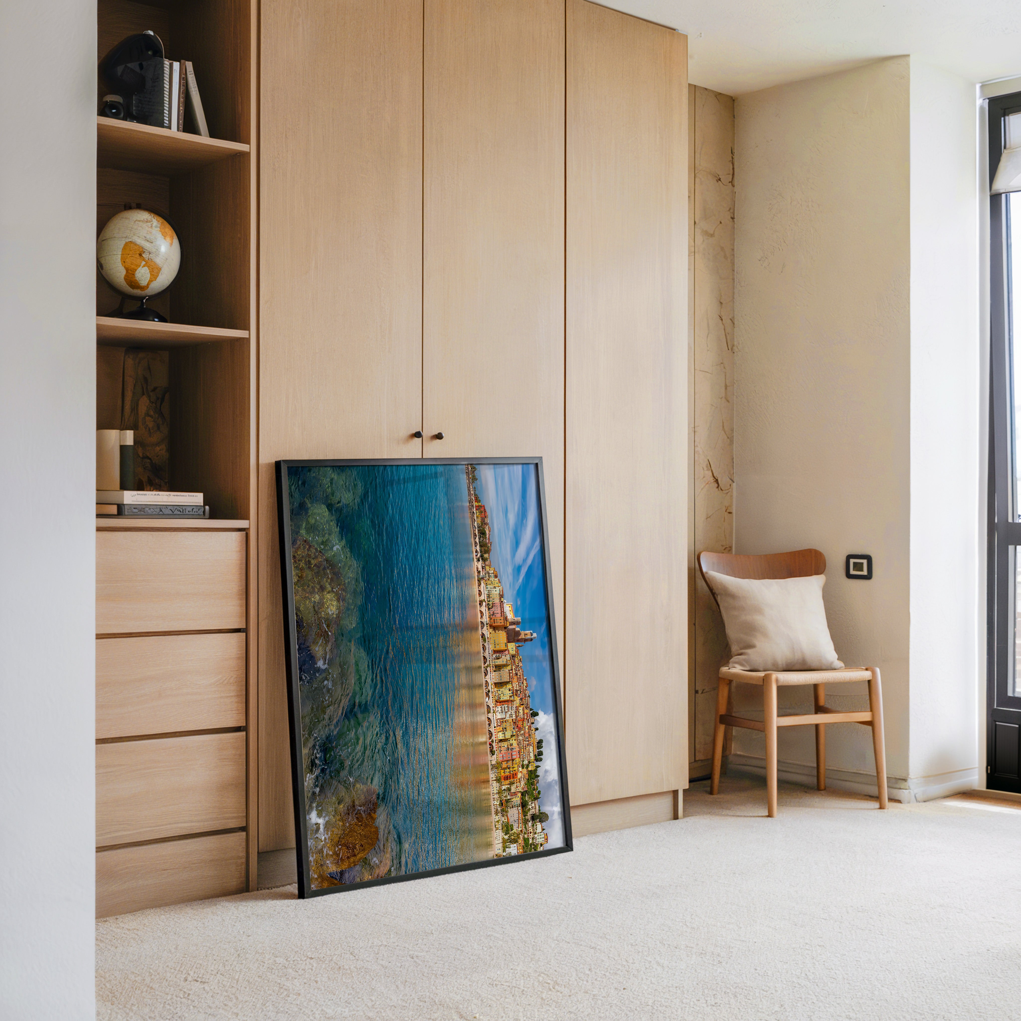 Bunte Küstenhäuser Spiegelung