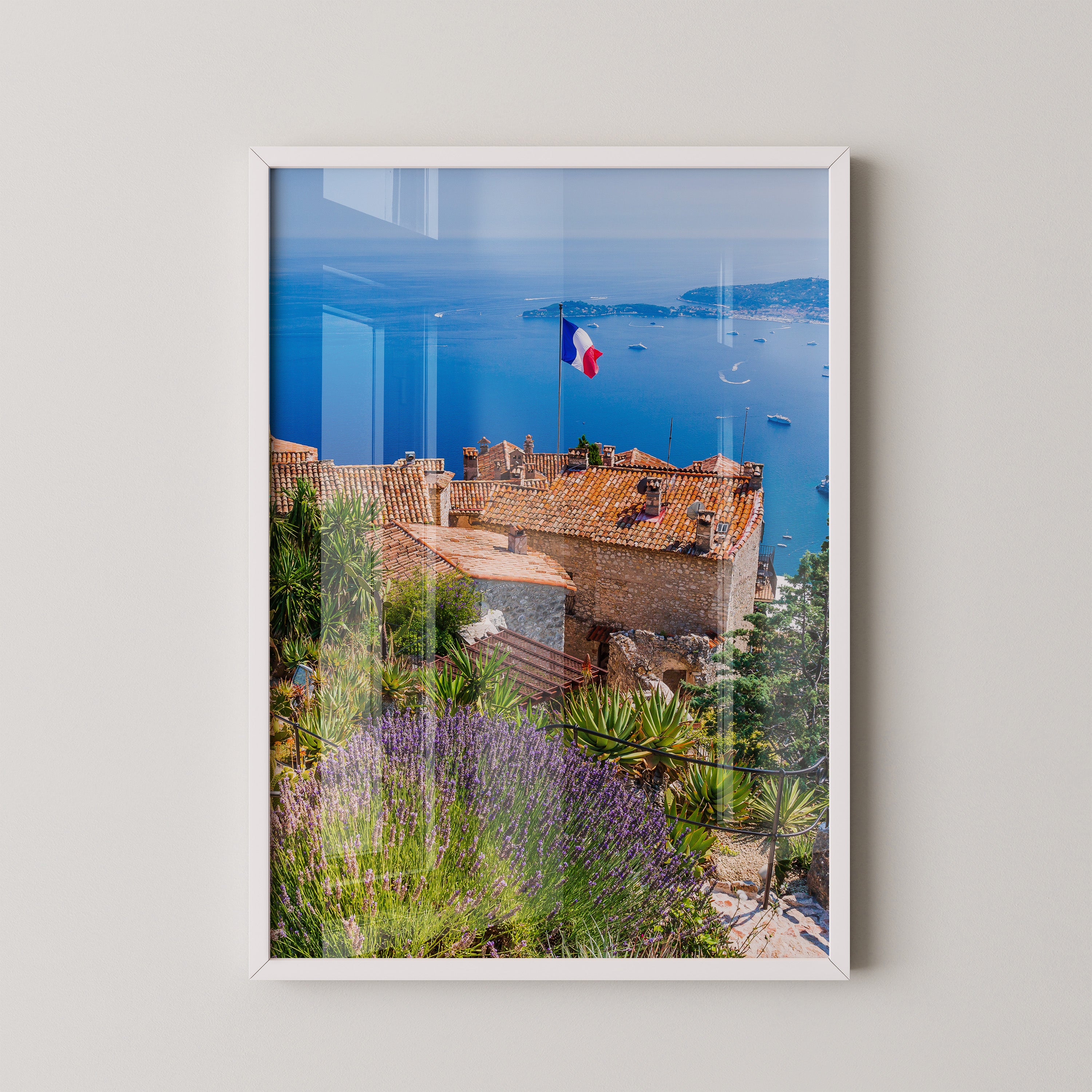 Mittelmeer Dorf Lavendelfelder