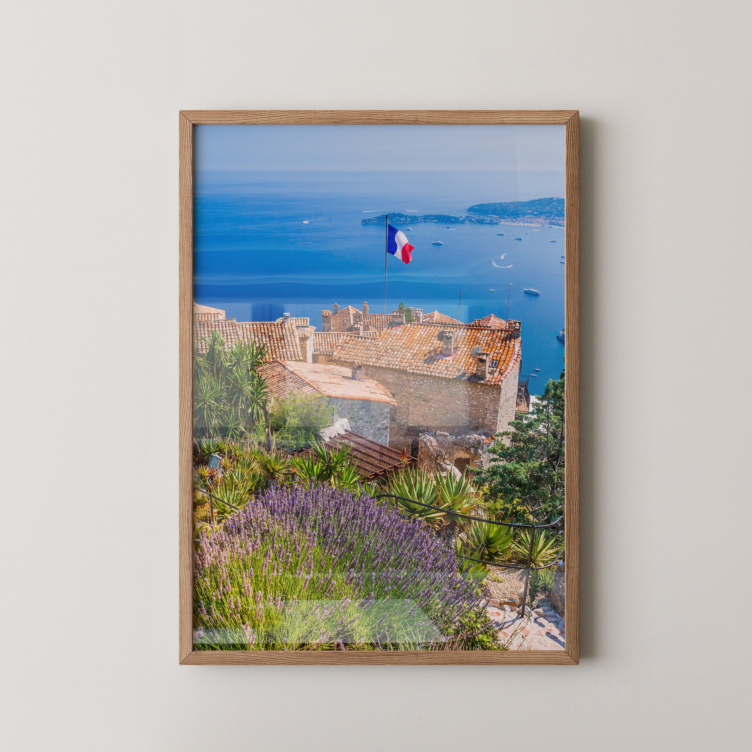 Mittelmeer Dorf Lavendelfelder