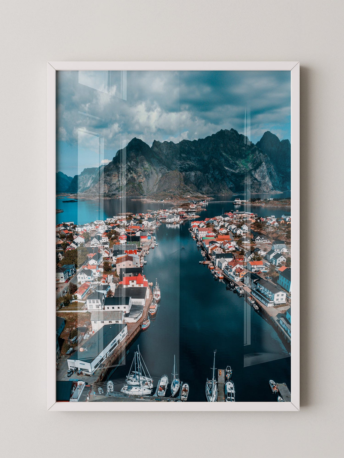 Bunte Häuserfjord Perspektive