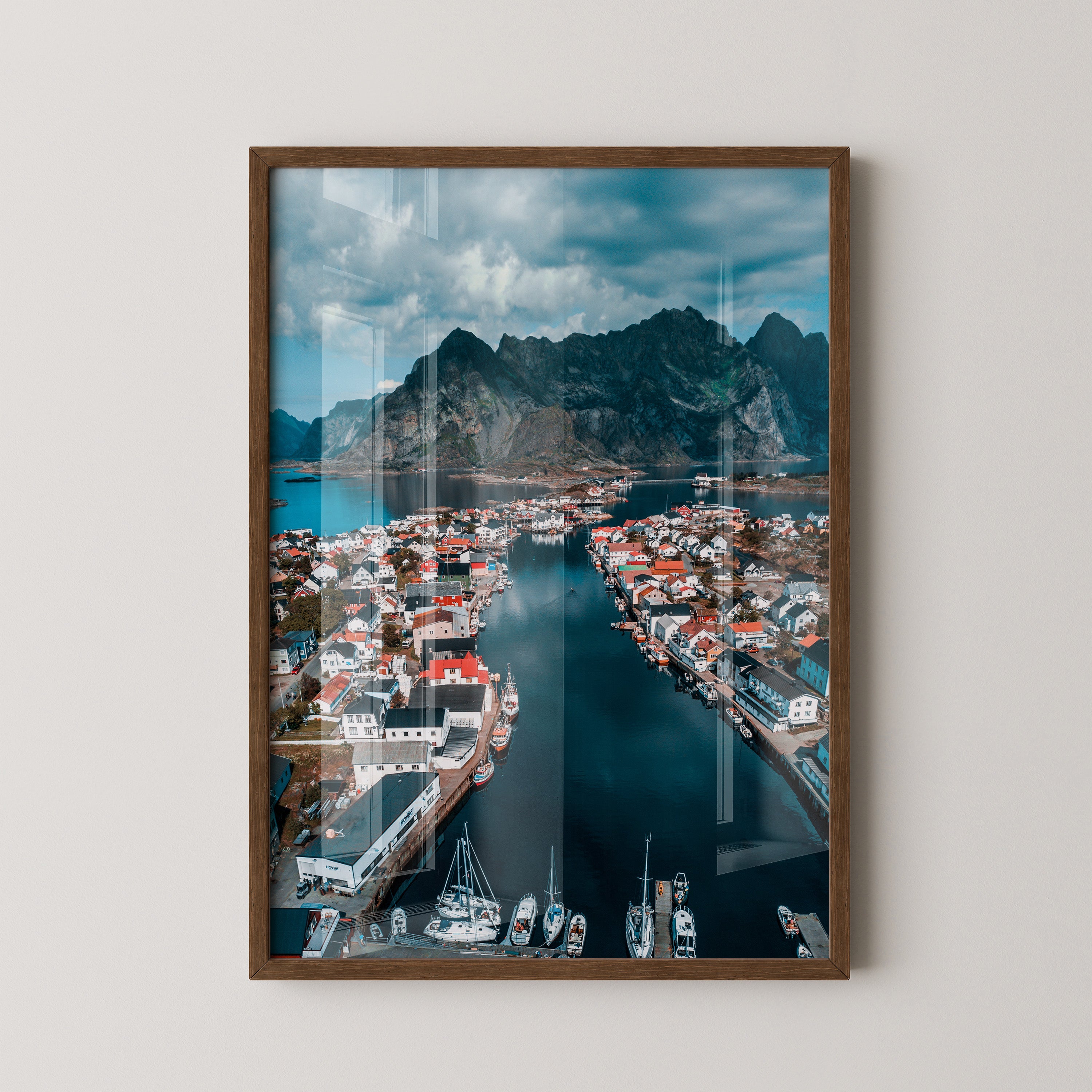 Bunte Häuserfjord Perspektive