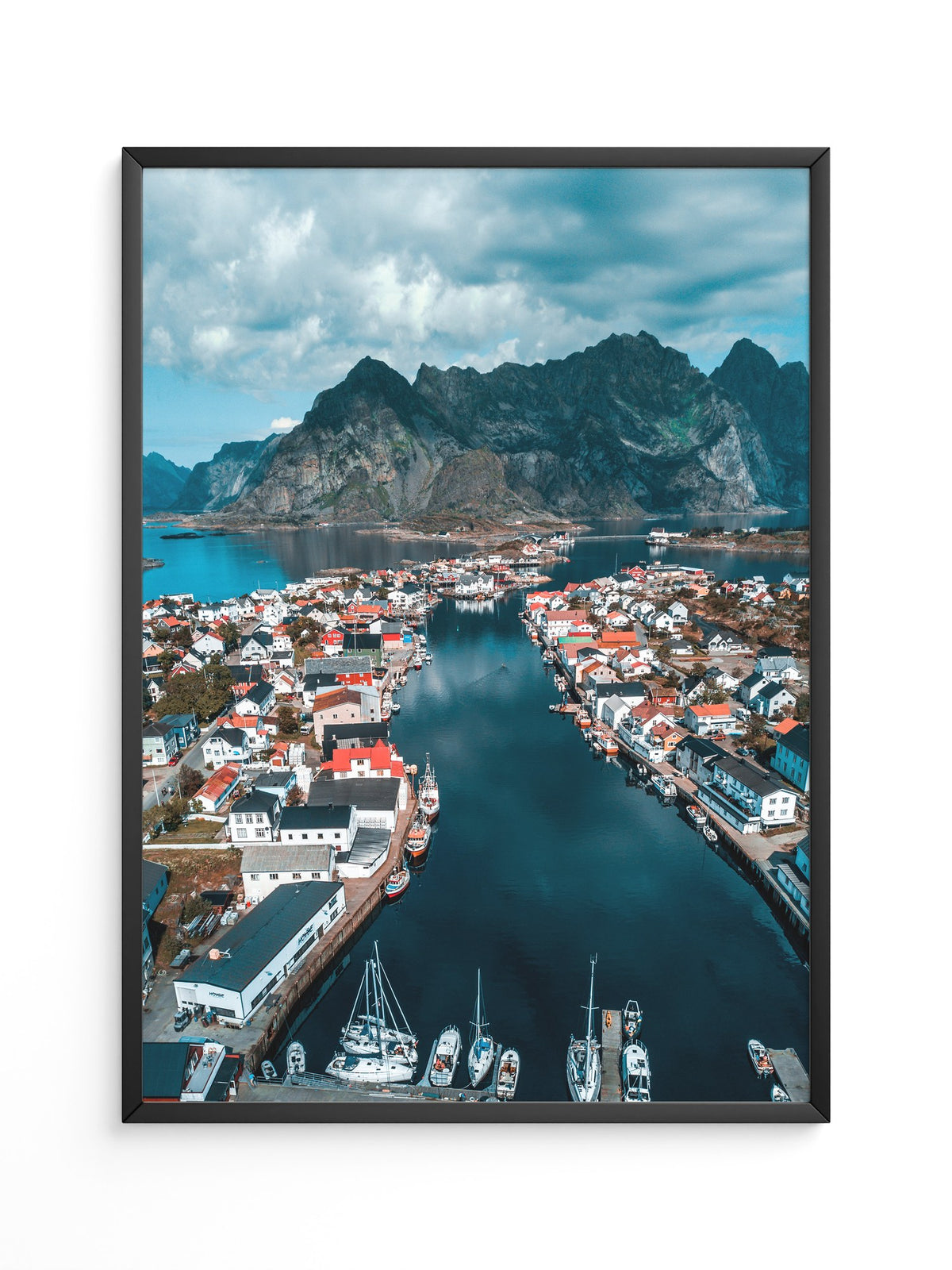 Bunte Häuserfjord Perspektive