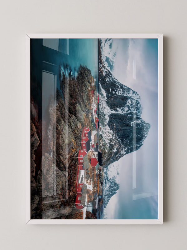 Fjorddorf Rot Winterpanorama