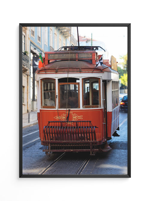 Rote Straßenbahn Lissabon retro