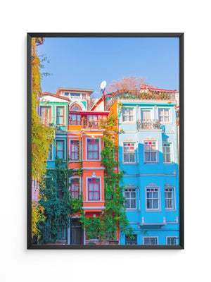 Bunte Häuserfassaden Kletterpflanzen