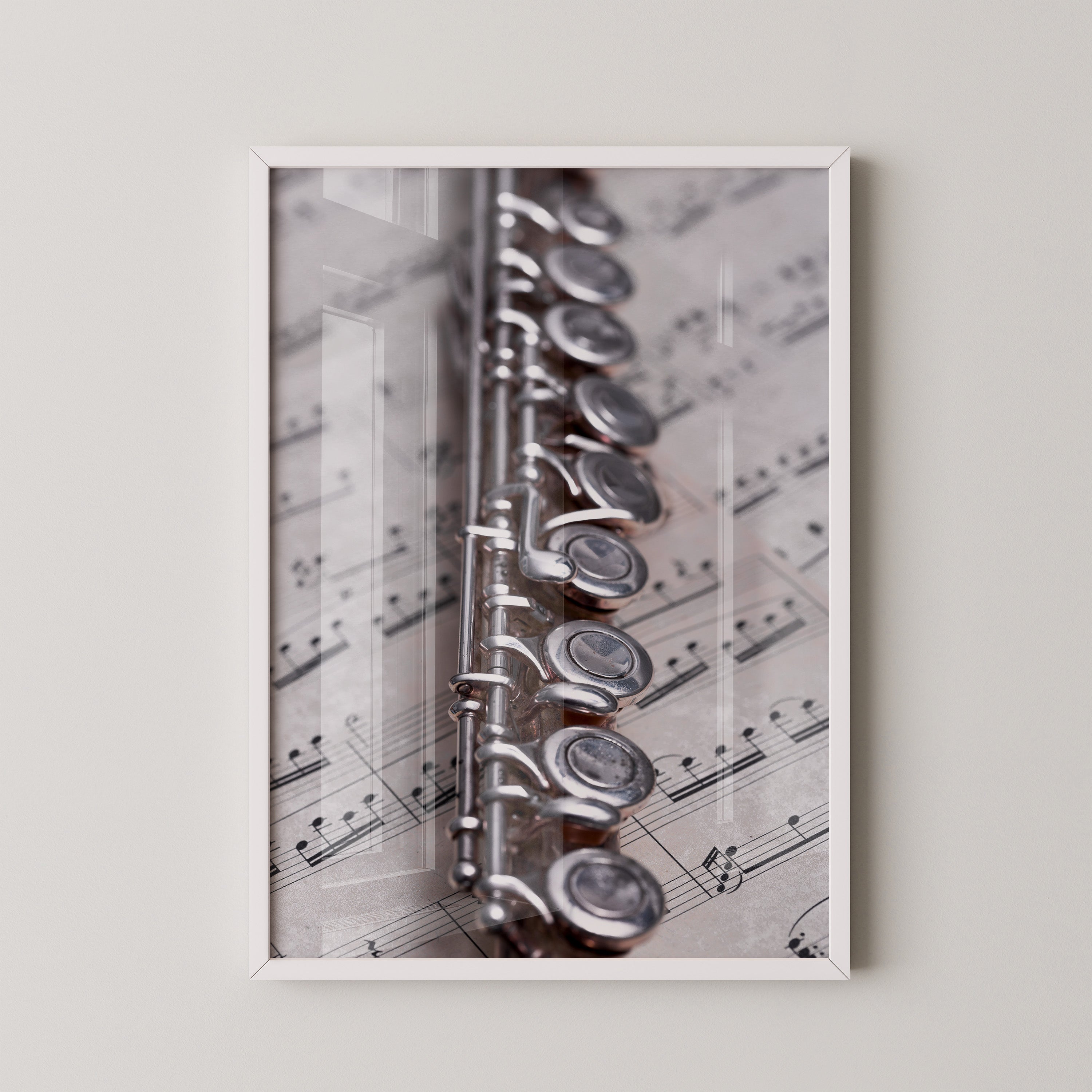 Querflöte auf Notenblatt