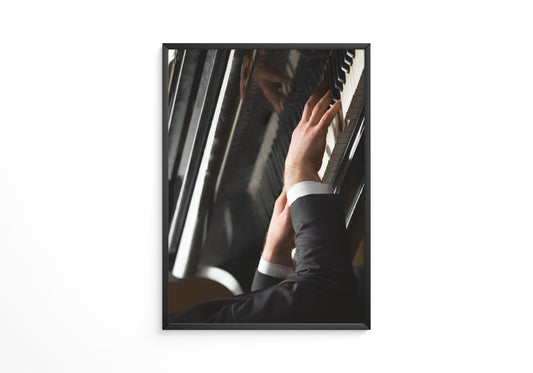 Pianist Hände im Anzug