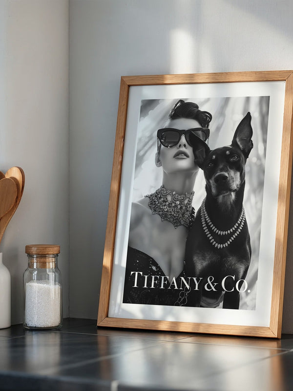 Frau Hund Schwarzweiß Glamour