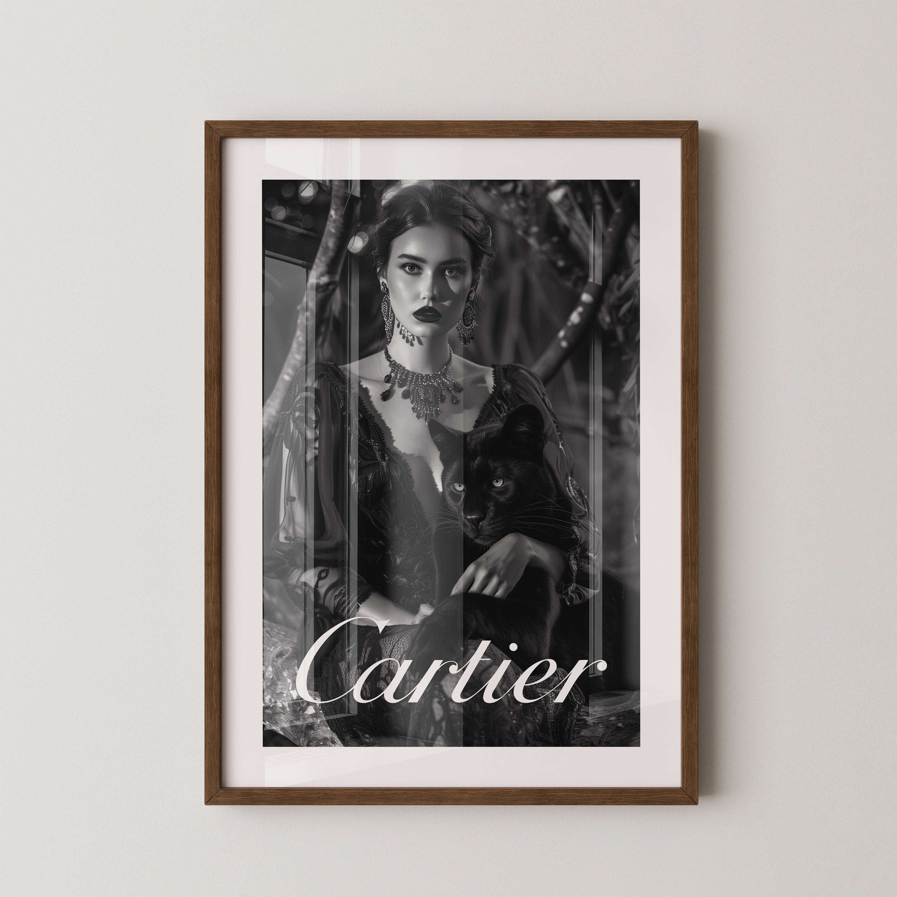 Dame mit Panther Schwarzweiß