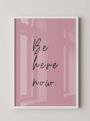 Schriftzug Rosa Minimalistisch