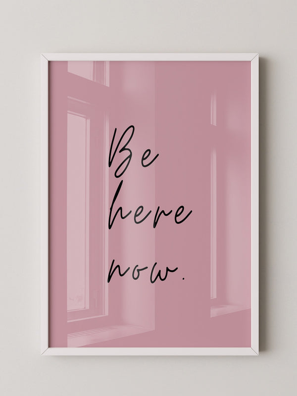 Schriftzug Rosa Minimalistisch