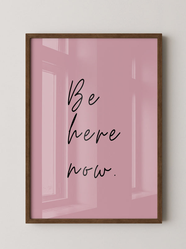 Schriftzug Rosa Minimalistisch