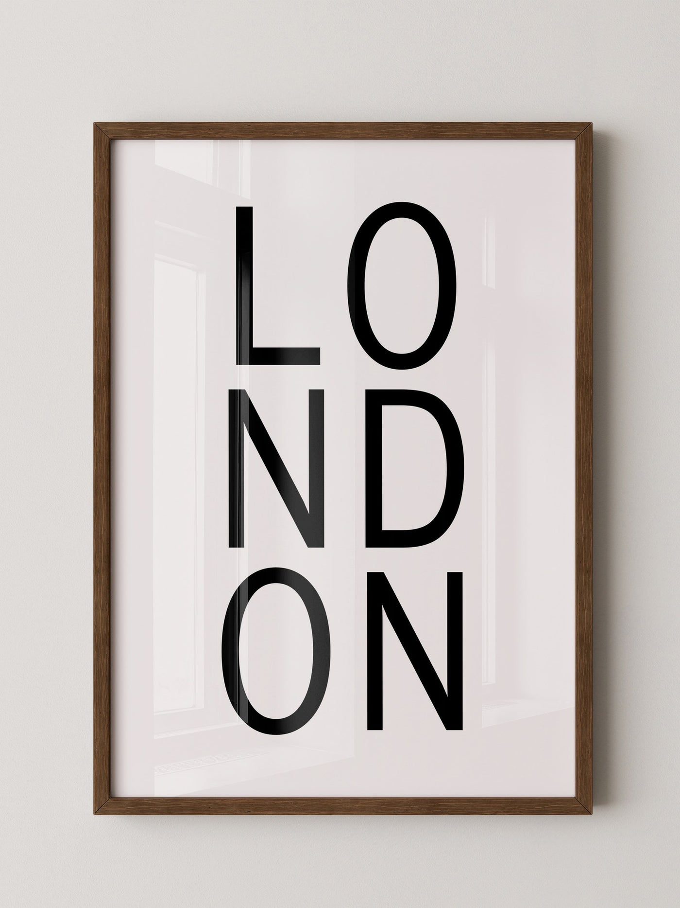 LONDON Schrift vertikal schwarz